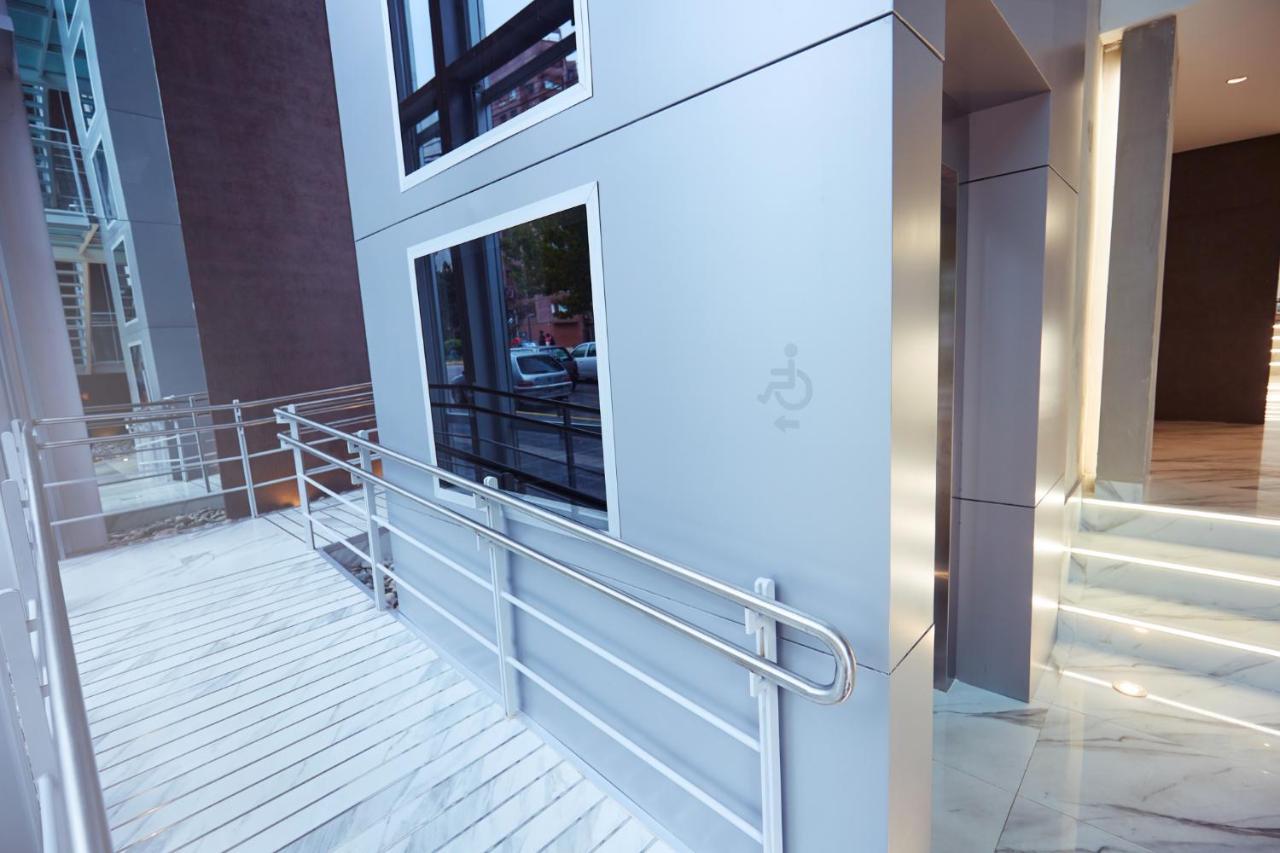 Grand Brizo Comahue Hotel Neuquen Exterior photo